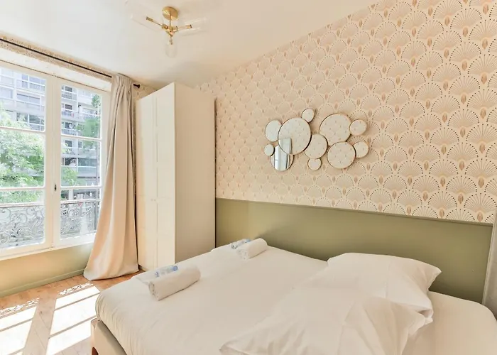 Independant Flat: Canal St Martin&trains Stations! Apartmán *
